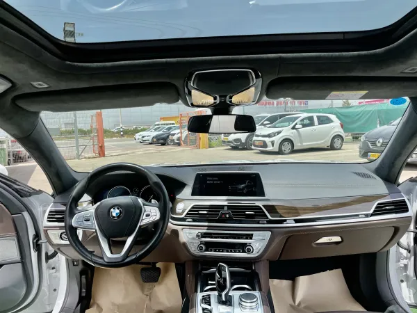 BMW 7 series 2ème main, 2018
