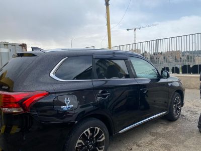 Mitsubishi Outlander 2ème main, 2017, main privée