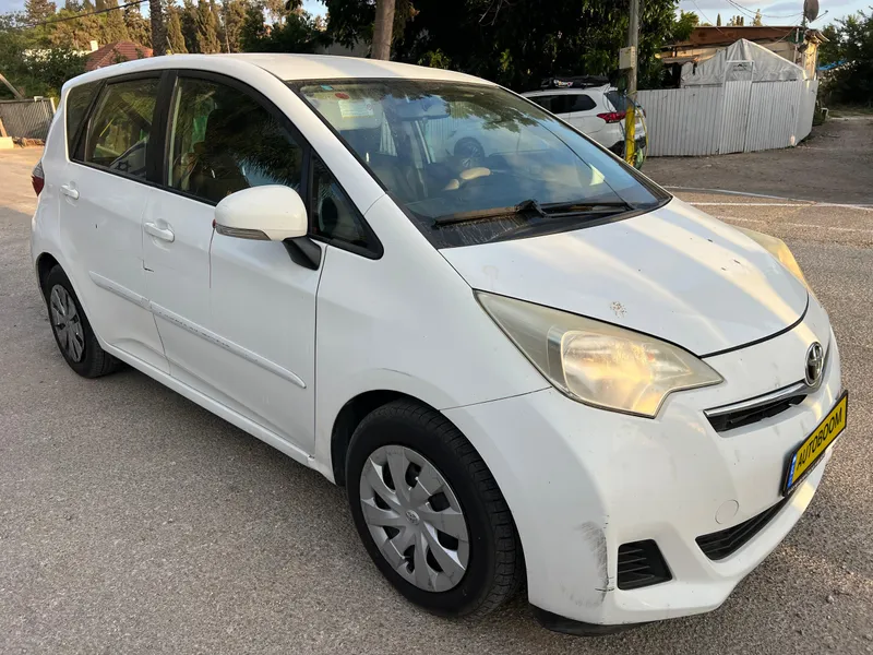 Toyota Space Verso 2nd hand, 2011, private hand