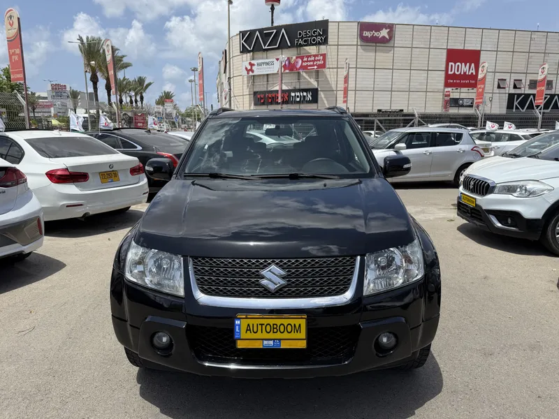 Suzuki Grand Vitara 2nd hand, 2011, private hand
