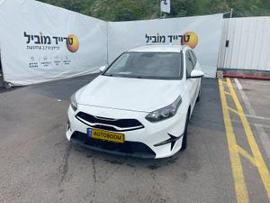 Kia Ceed, 2022, photo