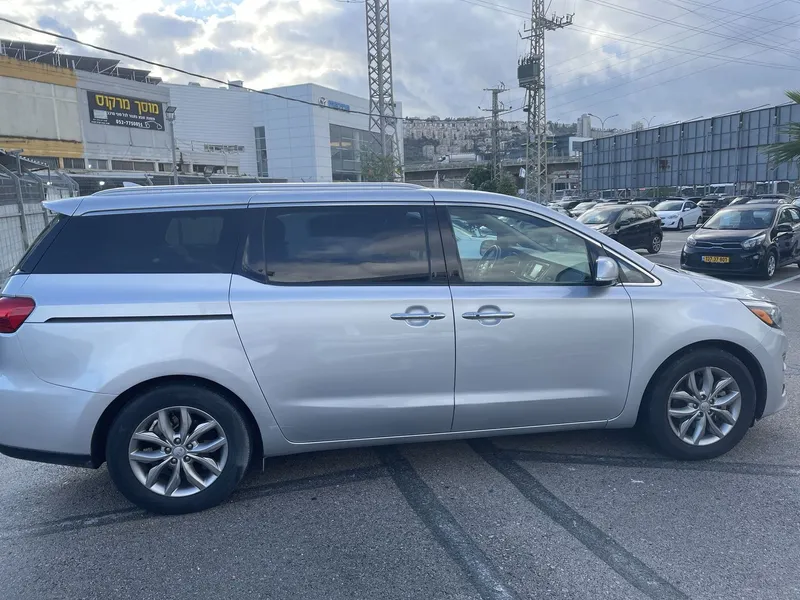 Kia Carnival с пробегом, 2020, частная рука