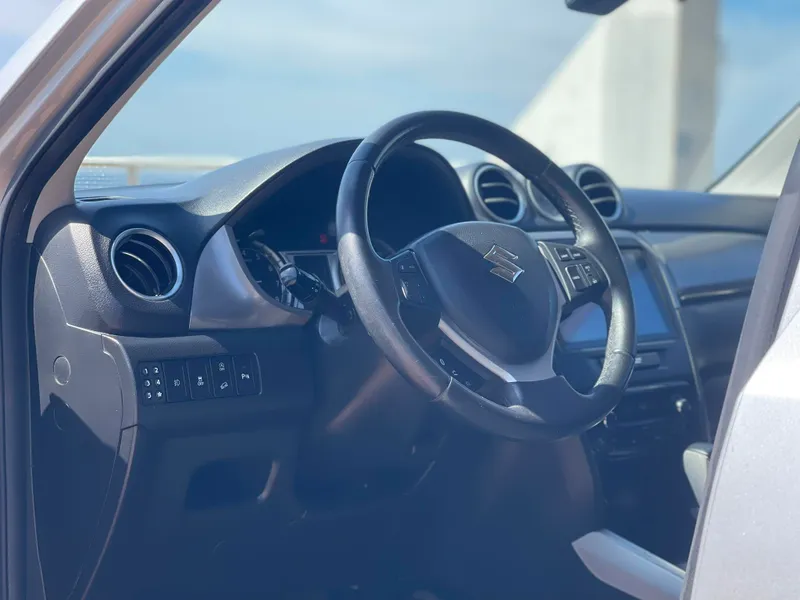 Suzuki Vitara с пробегом, 2016