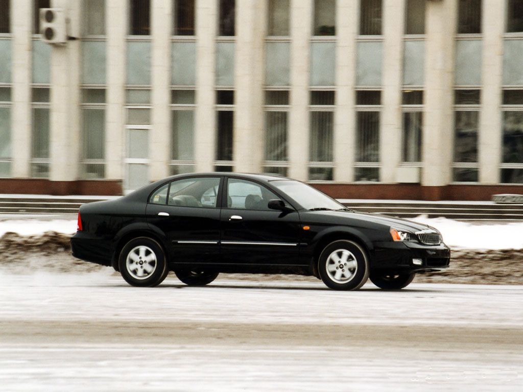 Daewoo Magnus 1999. Carrosserie, extérieur. Berline, 1 génération