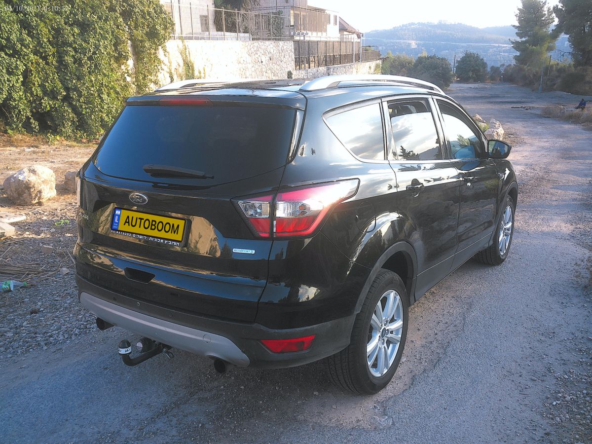 Ford Kuga 2nd hand, 2018, private