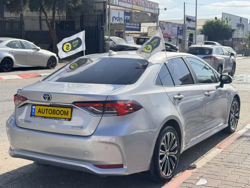 טויוטה קורולה יד 2 רכב, 2022, פרטי
