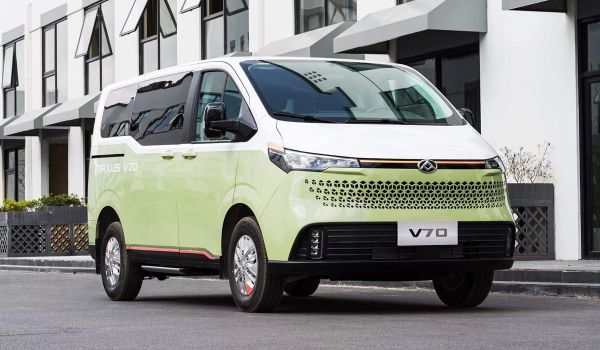 מקסוס V70 ‏2023. מרכב, צורה. מיניוואן, 1 דור