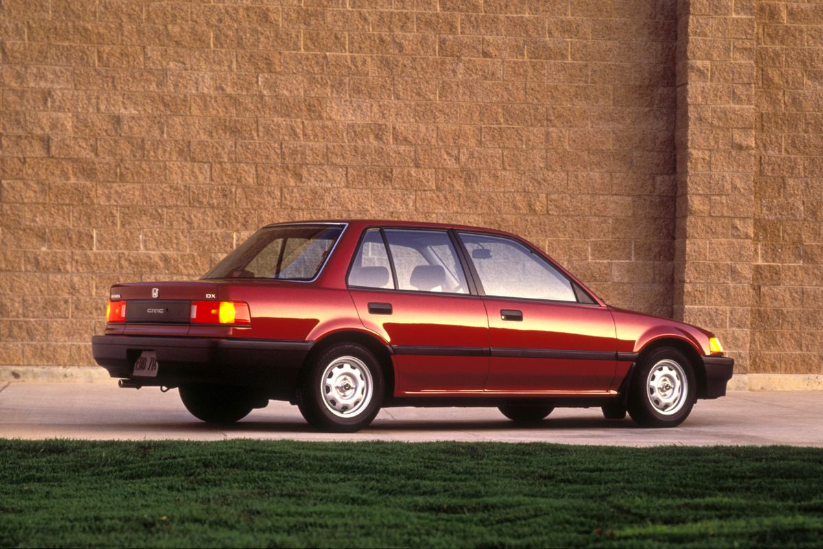 Honda Civic (USA) 1987. Carrosserie, extérieur. Berline, 4 génération