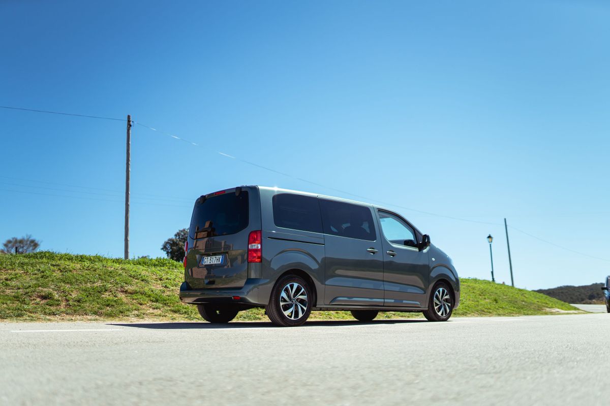 Fiat Ulysse 2024. Кузов. Минивэн Лонг, 3 поколение, рестайлинг