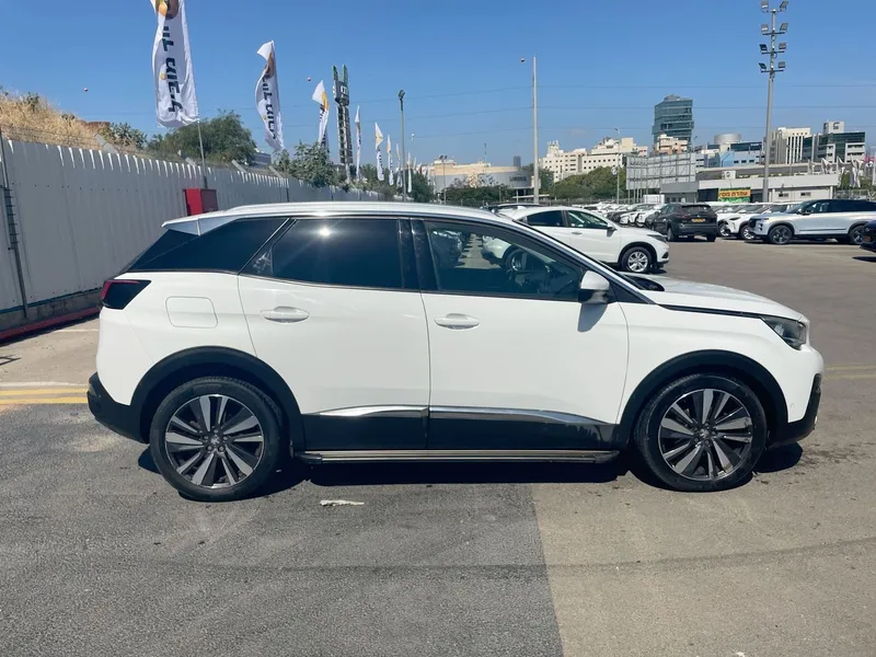 Peugeot 3008 2nd hand, 2020, private hand