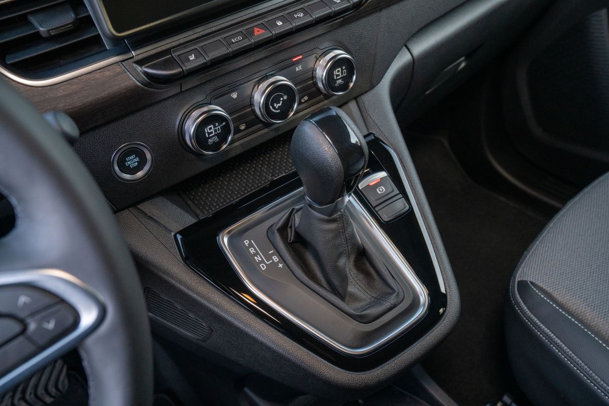 Renault Kangoo 2021. Центральная консоль. Компактвэн, 3 поколение