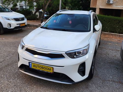 Kia Stonic, 2021, photo
