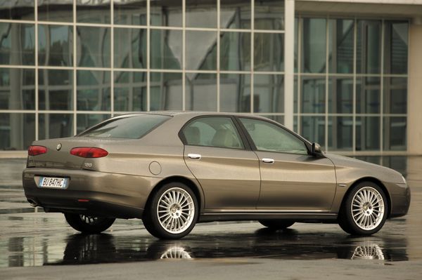 Alfa Romeo 166 2003. Carrosserie, extérieur. Berline, 1 génération, restyling