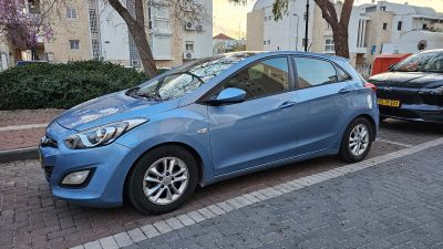 Hyundai i30 2ème main, 2014, main privée