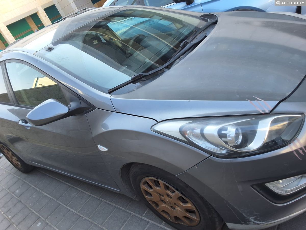 Hyundai i30 2nd hand, 2013, private