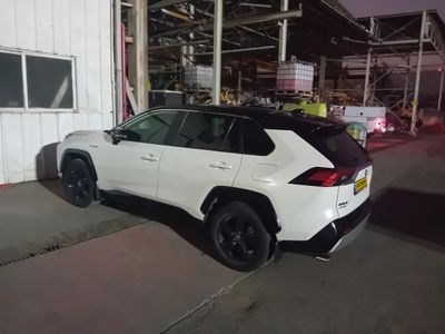 Toyota RAV4 2nd hand, 2021, private hand