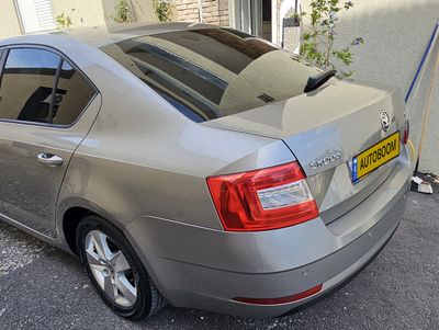 Skoda Octavia 2nd hand, 2017, private hand