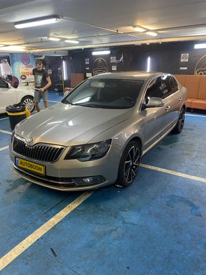 Skoda Superb 2nd hand, 2014, private hand