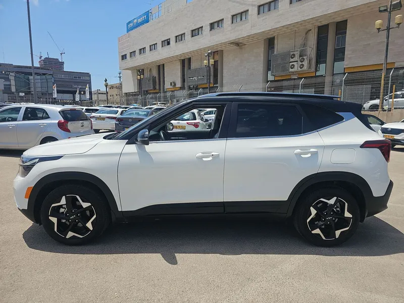 Kia Seltos с пробегом, 2023, частная рука