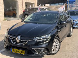 Renault Megane, 2017, photo