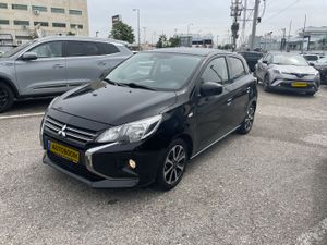 Mitsubishi Space Star, 2022, photo