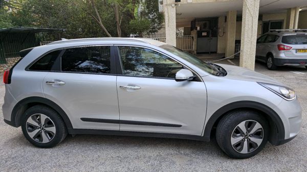 Kia Niro с пробегом, 2017, частная рука