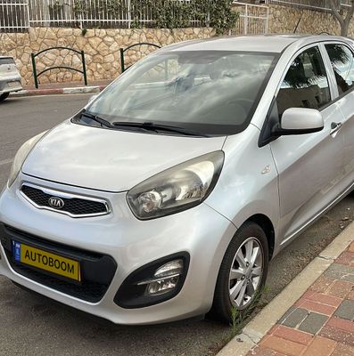 Kia Picanto 2nd hand, 2013, private hand