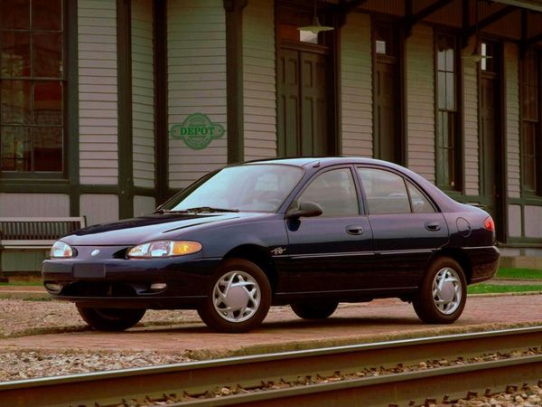 Mercury Tracer 1991. Carrosserie, extérieur. Berline, 1 génération