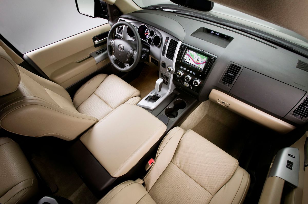 Toyota Sequoia 2007. Front seats. SUV 5-doors, 2 generation