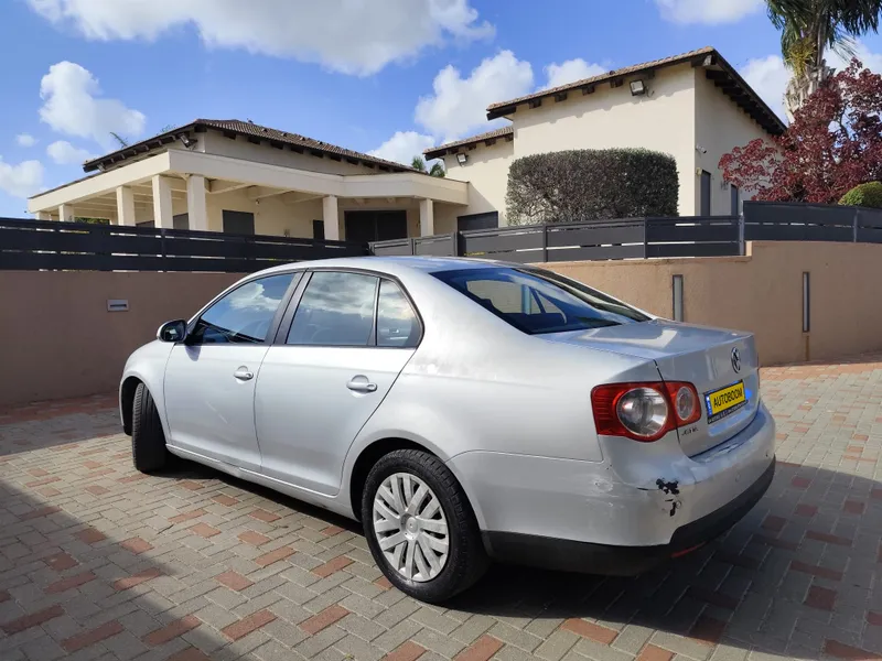 Volkswagen Jetta 2ème main, 2011, main privée