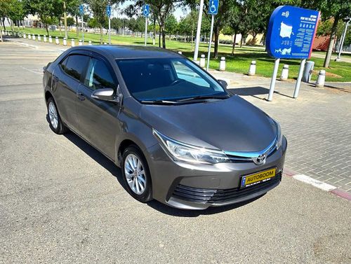 Toyota Corolla 2nd hand, 2017, private hand