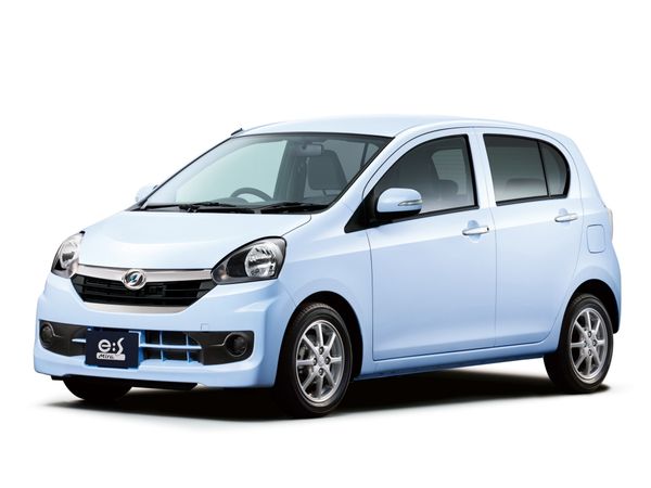 Daihatsu Mira e:S 2013. Carrosserie, extérieur. Mini 5-portes, 1 génération, restyling