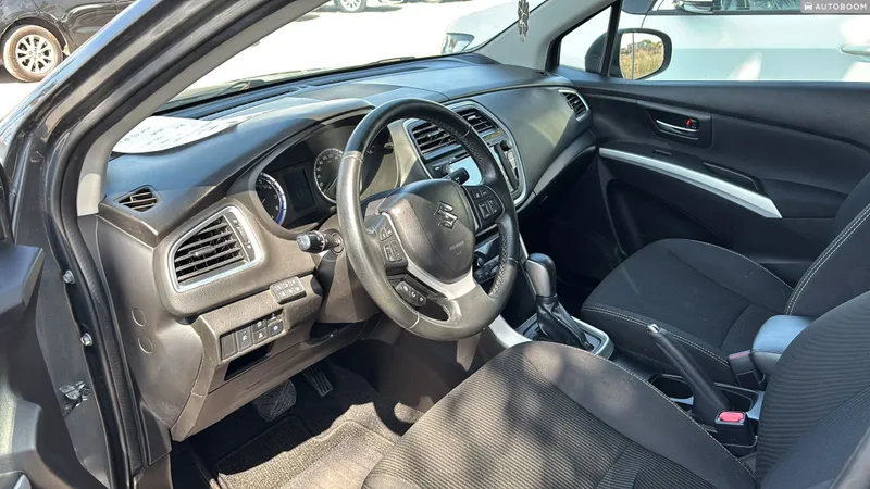Suzuki Crossover SX4 2ème main, 2022