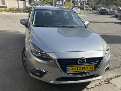 Mazda 3 с пробегом, 2015, частная рука