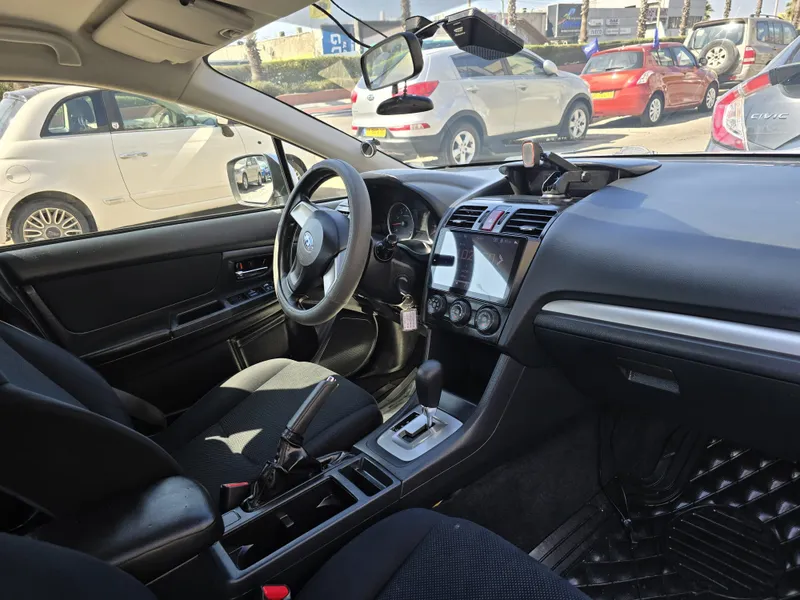 Subaru Impreza с пробегом, 2015