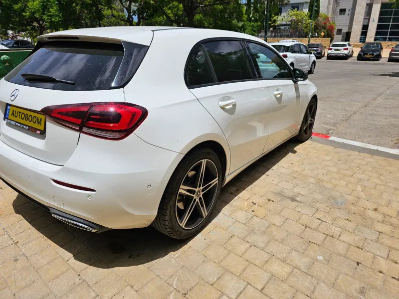 Mercedes A-Class 2ème main, 2020, main privée