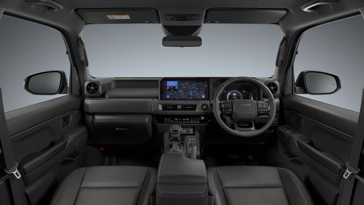Toyota FJ Cruiser. Передние сидения.