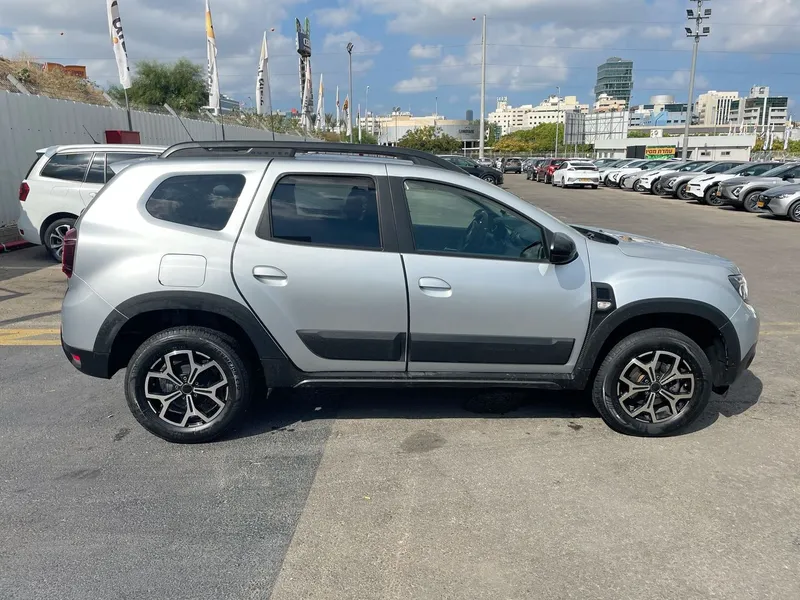 Dacia Duster с пробегом, 2022