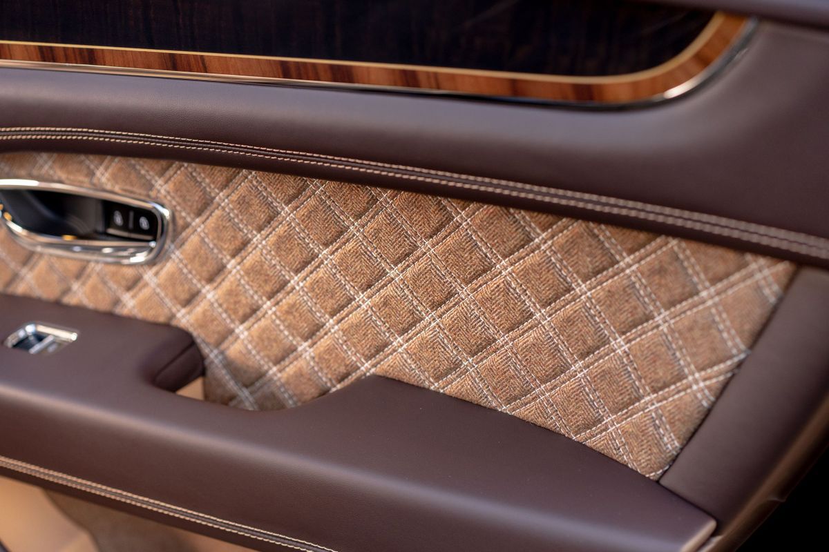 Bentley Bentayga. Interior detail.