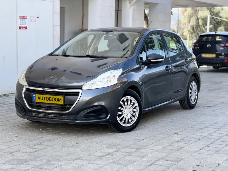 Peugeot 208 2nd hand, 2017, private hand