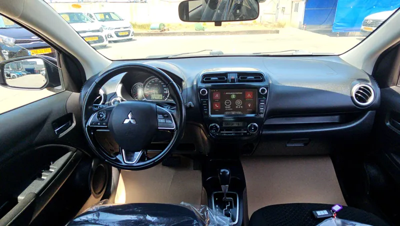 Mitsubishi Attrage 2ème main, 2020