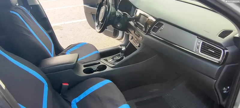 Kia Niro 2nd hand, 2017, private