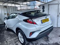 Toyota C-HR 2nd hand, 2020, private