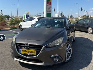 Mazda 3, 2013, photo