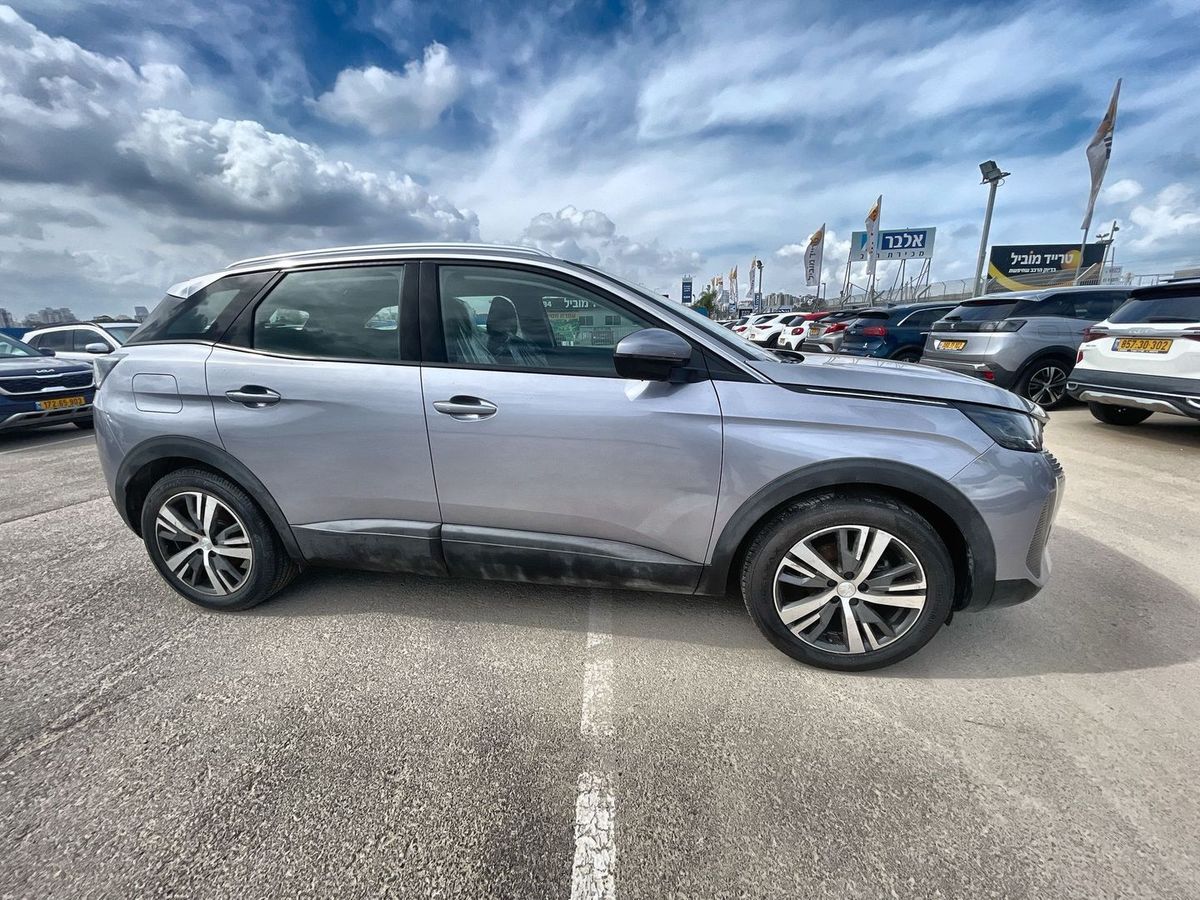 Peugeot 3008 2nd hand, 2021, private hand