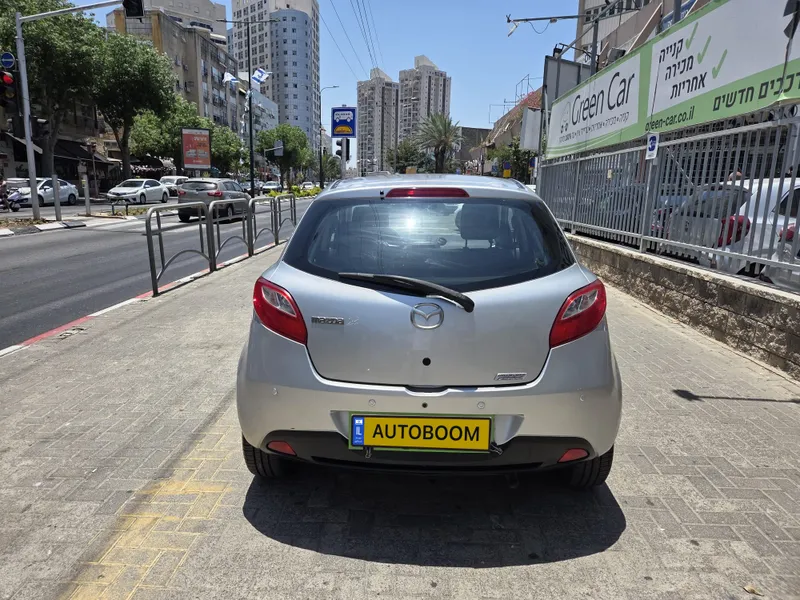 Mazda 2 2ème main, 2009