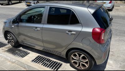 Kia Picanto 2nd hand, 2020, private hand