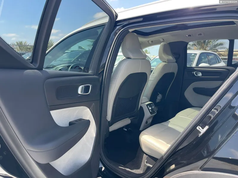 וולוו XC40 יד 2 רכב, 2018, פרטי