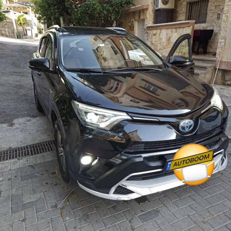 Toyota RAV4 2ème main, 2018, main privée