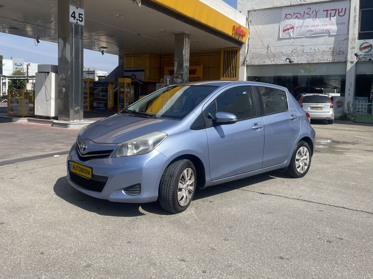 Toyota Yaris 2nd hand, 2014, private hand